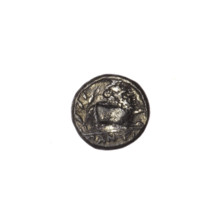 Obol, Pantikapaion; obverse: head of a beardless Satyr in a willow wreath facing right; reverse: