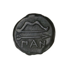 bronze coin, Pantikapaion; obverse: head of beardless Satyr in an ivy wreath to the left; reverse: