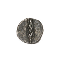 Triobol, Pantikapaion; obverse: head of Apollo in laurel wreath facing right; reverse: ear of corn