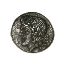 Didrachma, Pantikapaion; obverse: head of a beardless Satyr in an ivy wreath facing left; reverse: