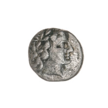Triobol, Pantikapaion; obverse: head of Apollo in laurel wreath to the right; reverse: ear of corn