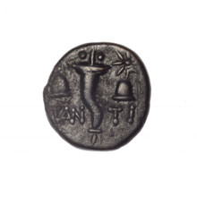 bronze coin, Pantikapaion; obverse: head of bearded Satyr in ivy wreath facing left; reverse: