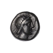 Bronze coin, Pantikapaion; obverse: head of Apollo in laurel wreath facing right; reverse: quiver