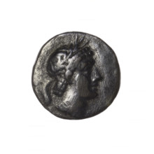 bronze coin, Pantikapaion; obverse: head of Apollo in laurel wreath facing right; reverse: quiver