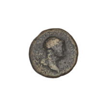 Quarter, Trajan (53–117; Roman emperor 98–117). Obverse: head of Trajan in laurel wreath facing