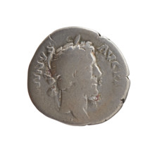 Denarius, Antoninus Pius (86–161; Roman emperor 138–161). Obverse: Head of Antoninus Pius in a