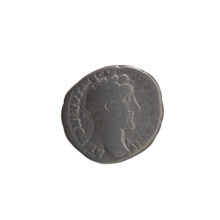 Denarius, Antoninus Pius (86–161; Roman emperor 138–161) — obverse: head of Antoninus Pius in a