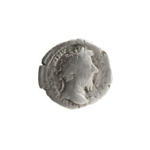 Denarius of Marcus Aurelius (121–180; Roman emperor 161–180). Obverse: Head of Marcus Aurelius with