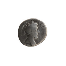 Denarius of Marcus Aurelius (121–180; Roman emperor 161–180), issuer Marcus Aurelius. Obverse: Head