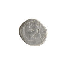 Denarius; obverse: Head of Commodus in a laurel wreath to the right, legend M - COM - EL AVG BRIT