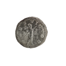denarius, Elagabalus (204–222; Roman emperor 218–222). Obv.: IMP CAES MAVR ANTONINVS AVG — Bust of