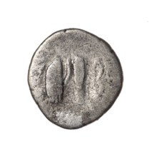 Denarius of Commodus (reign 177–192 CE). Obverse: laureate head of Commodus facing right,