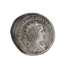 Antoninian of Elagabalus (reigned 218–222). Obverse: Bust of Elagabalus facing right, wearing a