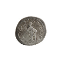 Denarius, Alexander Severus (208–235; Roman emperor 222–235), issuer; Julia Mamaea (c.180–235;