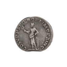Denarius, Trajan (53–117; Roman emperor 98–117). Obverse: head of Trajan in laurel wreath facing