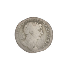 Denarius, Trajan (53–117; Roman emperor 98–117). Obverse: head of Trajan to the right, decorated
