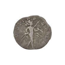 Denarius, Trajan (53–117; Roman emperor 98–117). Obverse: head of Trajan in laurel wreath facing
