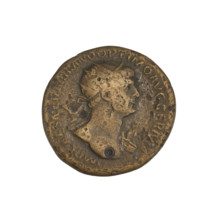 Trajan (53–117; Roman Emperor 98–117). Obverse: head of Trajan in radiant crown facing right; rim
