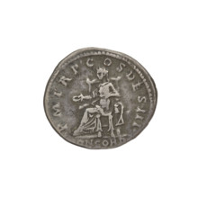 denarius, Hadrian (76–138; Roman emperor 117–138); Obv.: Hadrian's head to the right, laurel wreath