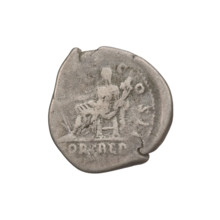 Denarius, Hadrian (76–138; Roman emperor 117–138). Obverse: Hadrian's head to the right, laurel