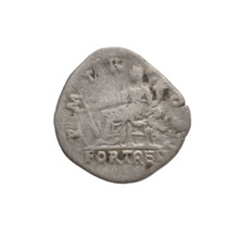 denarius, Hadrian (76–138; Roman emperor 117–138); Obv.: Hadrian's head to the right, laurel wreath