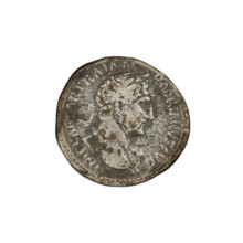 Denarius, Hadrian (76–138; Roman emperor 117–138). Obv.: bust of Hadrian facing right, laurel