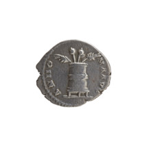 Denarius of Antoninus Pius (86–161; Roman Emperor 138–161), obverse: head of Antoninus Pius in a