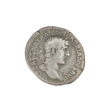 Denarius, Hadrian (76–138; Roman emperor 117–138). Obverse: bust of Hadrian with laurel wreath