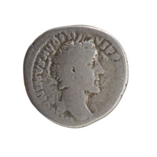 Denarius of Antoninus Pius (86–161; Roman Emperor 138–161). Obverse: Head of Antoninus Pius in a