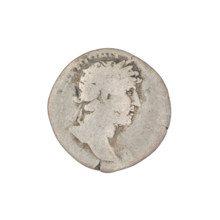 denarius; Hadrian (76–138; Roman emperor 117–138); Obv.: bust of Hadrian with laurel wreath facing