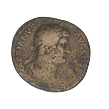 Hadrian (76–138; Roman Emperor 117–138). Obverse: head of Hadrian in laurel wreath facing right;