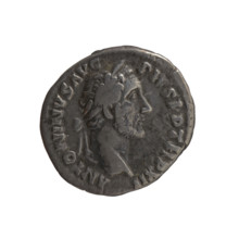 Denarius; issuer: Antoninus Pius (86–161; Roman emperor 138–161). Obverse: head of Antoninus Pius