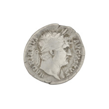 Denarius, Hadrian (76–138; Roman emperor 117–138). Obv.: head of Hadrian in laurel wreath facing