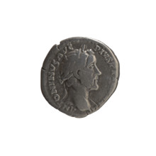 Denarius of Antoninus Pius (86–161; Roman emperor 138–161). Obverse: head of the emperor in a