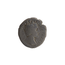 Denarius of Antoninus Pius (86–161; Roman emperor 138–161), ca. 154–155. Obverse: head of the