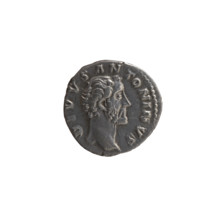 Denarius of Lucius Verus (issuer) and Marcus Aurelius (issuer), posthumous depiction of Antoninus