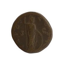 Dupondius; obverse: head of young Marcus Aurelius bare, facing right; legend LIVS CAE - SAR AVG PII