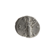 Denarius, Marcus Aurelius (121–180; Roman emperor 161–180), issuer. Obverse: Head of Marcus