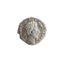 Denarius, Marcus Aurelius (121–180; Roman emperor 161–180), obverse: head of Marcus Aurelius with