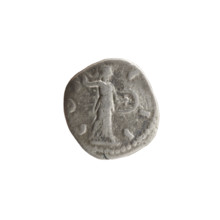 Denarius, Marcus Aurelius (121–180; Roman emperor 161–180), obverse: head of Marcus Aurelius with