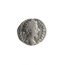 Denarius, Marcus Aurelius (121–180; Roman emperor 161–180), obverse: head of Marcus Aurelius in