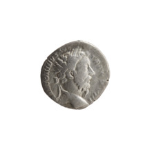 Denarius of Marcus Aurelius (121–180; Roman emperor 161–180), issue 173–174. Obverse: head of