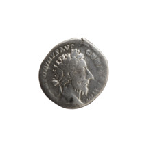 Denarius of Marcus Aurelius (121–180; Roman emperor 161–180), obverse: head of Marcus Aurelius in a