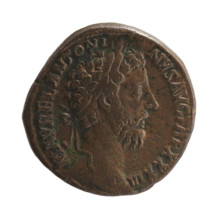 Sestertius of Marcus Aurelius (121–180; Roman emperor 161–180). Obverse: Head of Marcus Aurelius