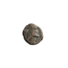 Bronze coin of Mithridates IV (King of the Parthians; 129–140 AD). Obverse: head of Mithridates IV