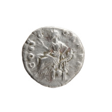 Denarius depicting Faustina the Younger (ca. 130–176; Roman empress 161–176), ca. 147–161. Obverse: