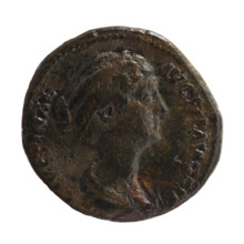 Draped bust of Faustina II facing right, inscription VSTINAE - AVG PII AVG FIL; reverse: Venus