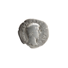 Denarius of Lucius Verus (130–169; Roman emperor 161–169), issuer: Lucius Verus. Obverse: head of
