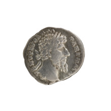 Denarius of Lucius Verus (130–169; Roman emperor 161–169). Obverse: Head of Lucius Verus in laurel