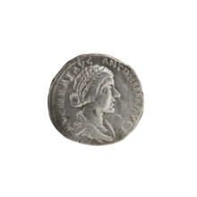 Denarius; obverse: draped bust of Lucilla to the right, inscription LVCILLAE AVG - ANTONINI AVG F;